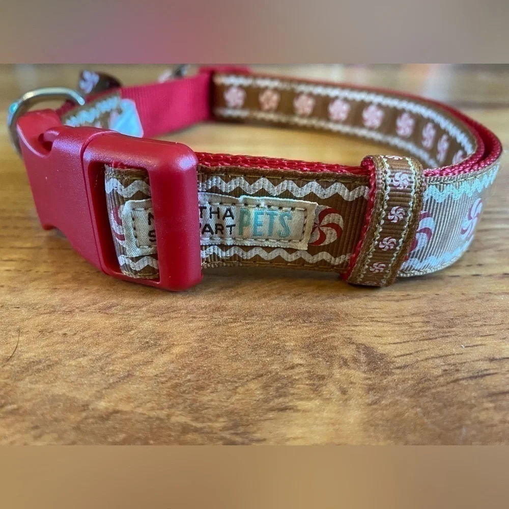 Martha Stewart Pets Peppermint Gingerbread Dog Collar With Bow Size L